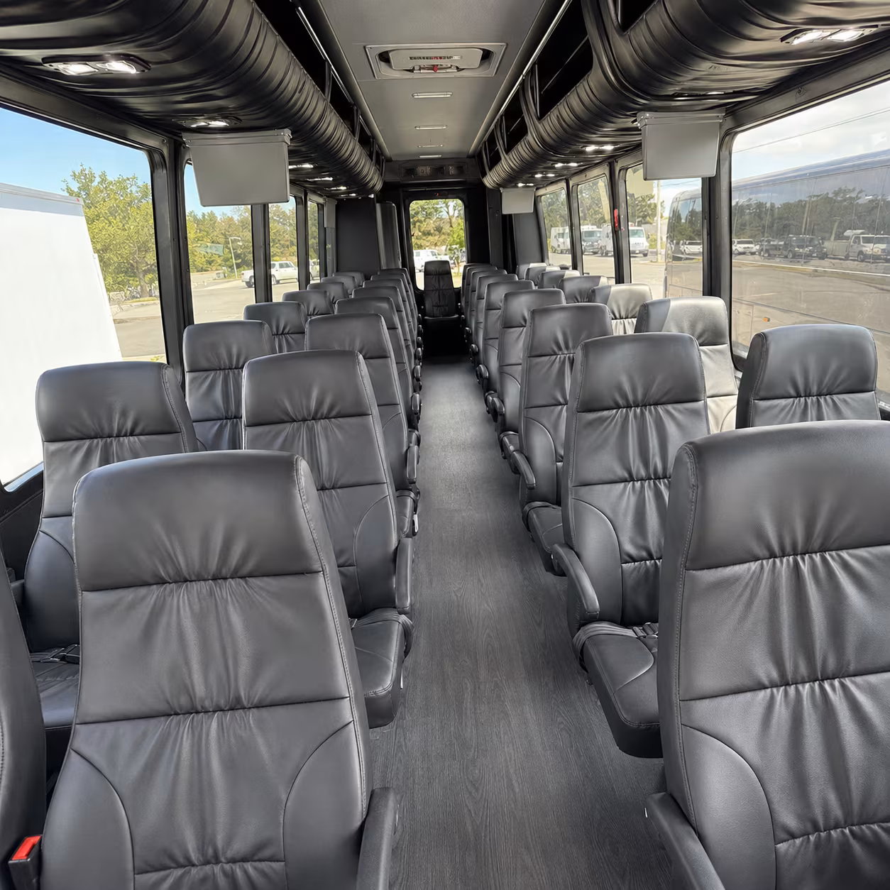 find transportation for your next airport transfer 3