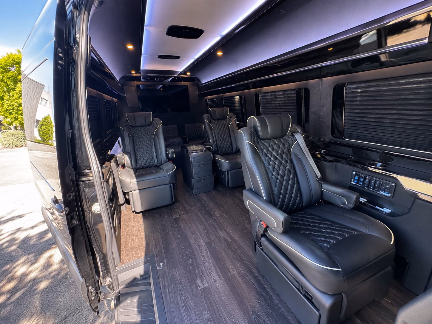 fort worth sprinter van with driver inside